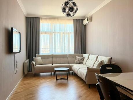 Elan №6541014 - Bakı, Şah İsmayıl Xətai m., 3 otaqlı, 105 m², 20/24 mərtəbə