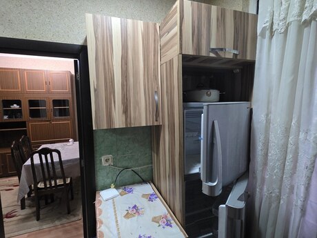 Azadlıq Prospektidə 2 otaqlı köhnə tikili mənzil kirayə verilir, 35 m², 500 AZN/ay, şəkil 4 / 7