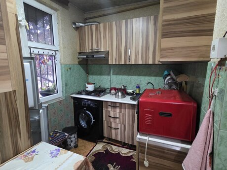 Azadlıq Prospektidə 2 otaqlı köhnə tikili mənzil kirayə verilir, 35 m², 500 AZN/ay, şəkil 3 / 7