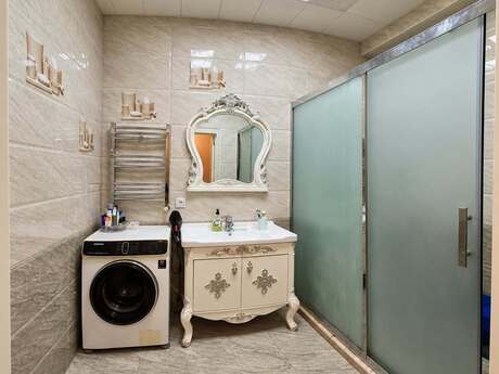 Qara Qarayevdə 3 otaqlı yeni tikili mənzil kirayə verilir, 110 m², 950 AZN/ay, şəkil 5 / 6