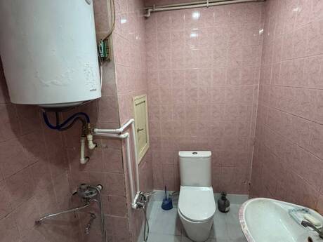 Memar Əcəmidə 1 otaqlı köhnə tikili mənzil kirayə verilir, 49 m², 600 AZN/ay, şəkil 4 / 5
