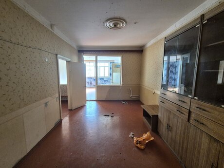 3 otaq · 65 m²
