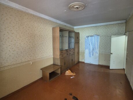 Azadlıq Prospektidə 3 otaqlı köhnə tikili mənzil satılır, 65 m², 130 000 AZN, şəkil 5 / 9