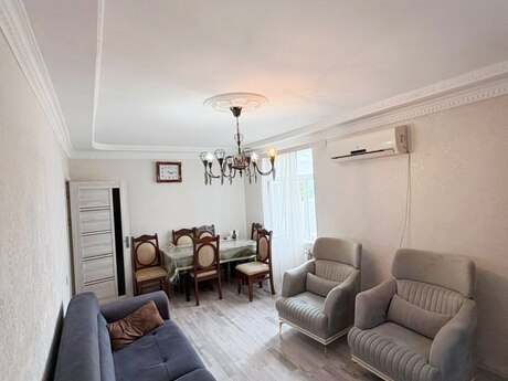 Объявление №6541191 - Баку, пос. Бина, 3-комн., 55 м², 1/5 этаж