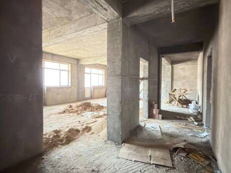 Qarayev City kompleksində 3 otaqlı yeni tikili mənzil satılır, 73 m², 175 000 AZN, şəkil 2 / 5