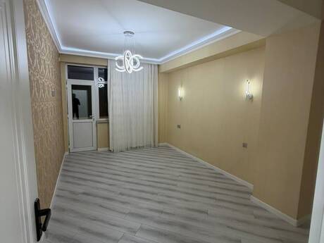Qurtuluş 93 kompleksində 3 otaqlı yeni tikili mənzil satılır, 80 m², 114 000 AZN, şəkil 4 / 6