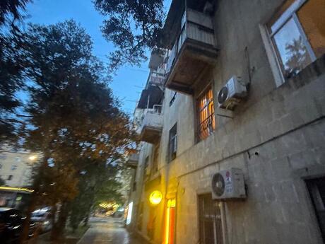 3-комн. · 80 m² · 2/5 этаж, Elmlər Akademiyası