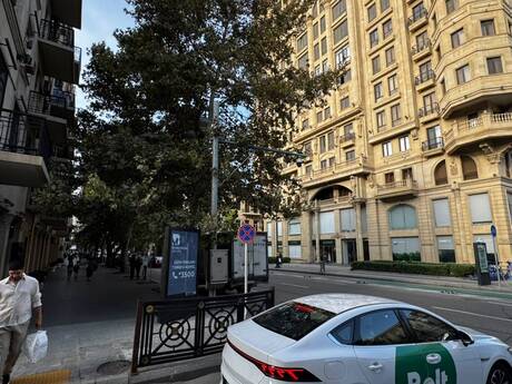 2-room old-build apartment for sale in İçəri Şəhər, 100 m², 150 000 AZN, photo 2 / 12