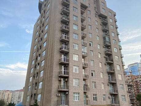 2 otaqlı mənzil, 105 m², 28 May, 285 000 AZN