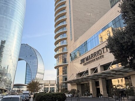 28 Mayda 3 otaqlı yeni tikili mənzil kirayə verilir, 140 m², 1 500 AZN/ay, şəkil 2 / 12