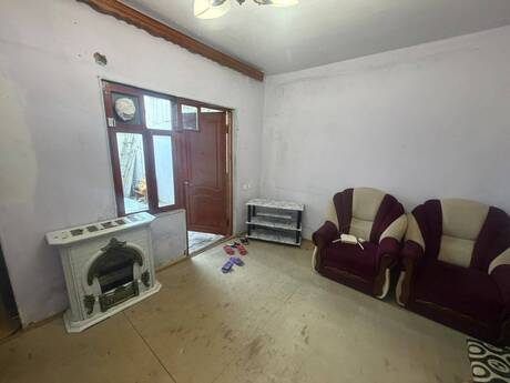 2-room old-build apartment for rent in 20 Yanvar, 60 m², 350 AZN/mo, photo 2 / 6