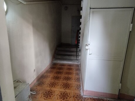 Neftçilərdə 3 otaqlı köhnə tikili mənzil kirayə verilir, 70 m², 650 AZN/ay, şəkil 4 / 12