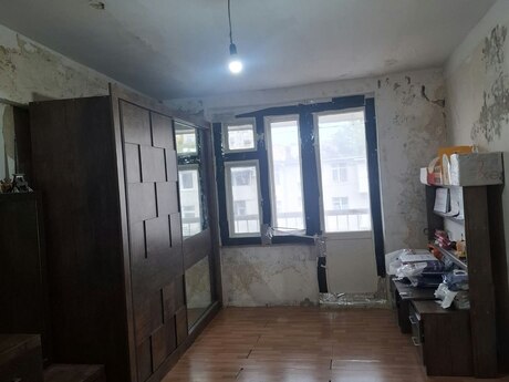 İnşaatçılarda 3 otaqlı köhnə tikili mənzil satılır, 70 m², 182 000 AZN, şəkil 5 / 6