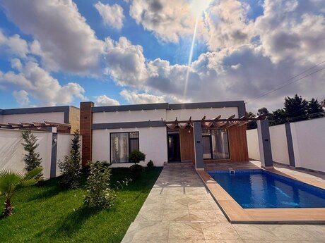 Şüvəlanda 4 otaqlı həyət evi satılır, 150 m², 215 000 AZN, şəkil 2 / 12