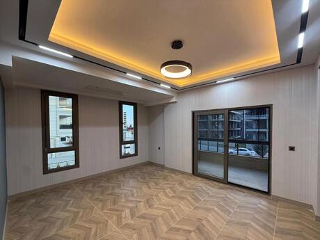 BCR Khatai kompleksində 3 otaqlı yeni tikili mənzil satılır, 149 m², 576 956 AZN, şəkil 3 / 12