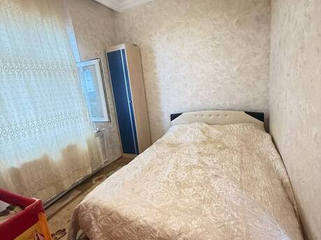 7-ci mikrorayonda 2 otaqlı köhnə tikili mənzil satılır, 55 m², 137 000 AZN, şəkil 3 / 9