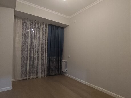 Park Yasamal kompleksində 3 otaqlı yeni tikili mənzil kirayə verilir, 81 m², 900 AZN/ay, şəkil 5 / 9
