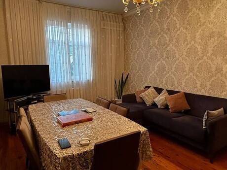 Qaraçuxurda 5 otaqlı həyət evi satılır, 135 m², 210 000 AZN, şəkil 2 / 12