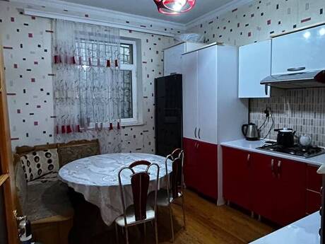 Qaraçuxurda 5 otaqlı həyət evi satılır, 135 m², 210 000 AZN, şəkil 4 / 12