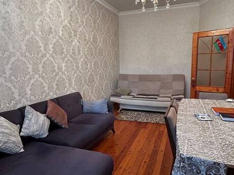 5 otaq · 135 m², Qaraçuxur