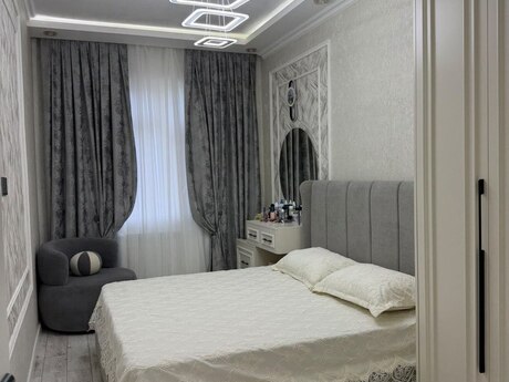 Elan №6541571 - Bakı, Memar Əcəmi m., 2 otaqlı, 68 m², 4/5 mərtəbə