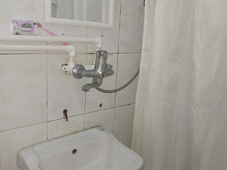 Nəsimidə 2 otaqlı köhnə tikili mənzil kirayə verilir, 42 m², 600 AZN/ay, şəkil 4 / 5