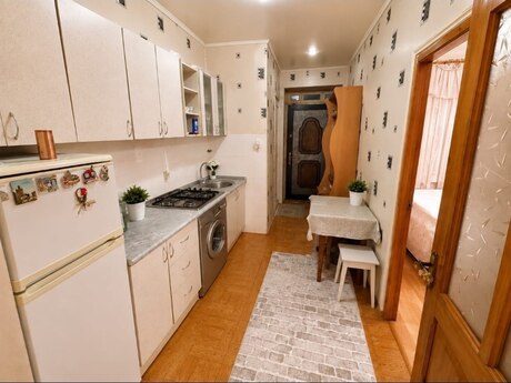Nəsimidə 2 otaqlı köhnə tikili mənzil kirayə verilir, 42 m², 600 AZN/ay, şəkil 3 / 5