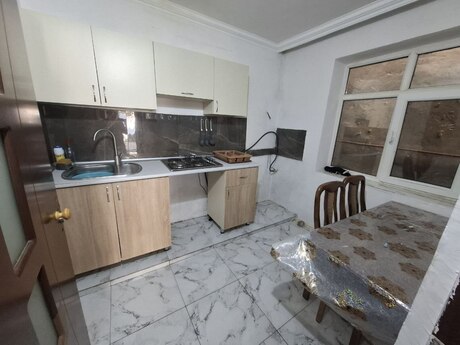 3 otaqlı ev, 70 m², Xətai, 350 AZN