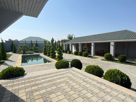 4-room house for sale in Şüvəlan, 180 m², 380 000 AZN, photo 2 / 11