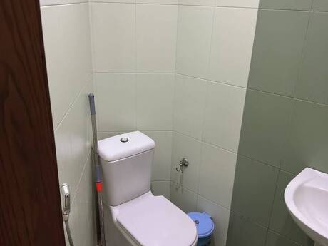 Gənclikdə 2 otaqlı yeni tikili mənzil kirayə verilir, 120 m², 1 000 AZN/ay, şəkil 3 / 12