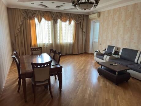Gənclikdə 2 otaqlı yeni tikili mənzil kirayə verilir, 120 m², 1 000 AZN/ay, şəkil 4 / 12