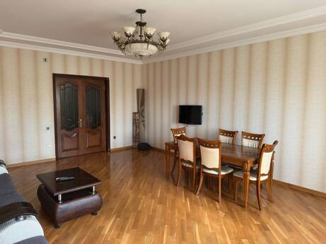 2 otaq · 120 m² · 6/12 mərtəbə, Gənclik