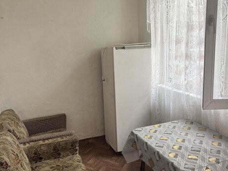 1-room house for rent in Elmlər Akademiyası, 23 m², 220 AZN/mo, photo 2 / 4