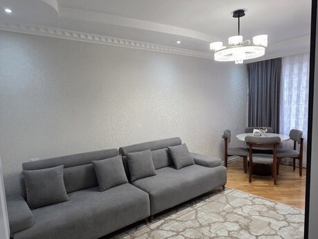 Bakıxanovda 3 otaqlı köhnə tikili mənzil satılır, 85 m², 239 000 AZN, şəkil 4 / 12