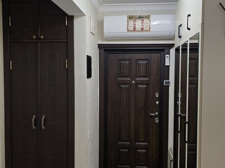 Bakıxanovda 3 otaqlı köhnə tikili mənzil satılır, 85 m², 239 000 AZN, şəkil 3 / 12