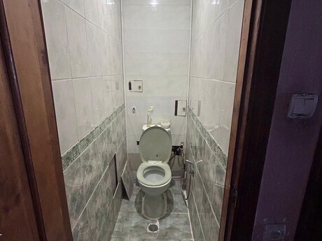 Nəsimidə 3 otaqlı köhnə tikili mənzil satılır, 70 m², 235 000 AZN, şəkil 5 / 6