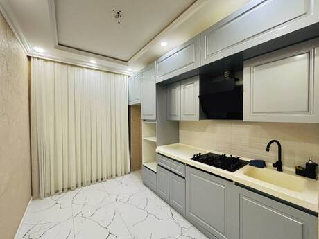 2-room new-build apartment for sale in Bakıxanov, 74 m², 210 000 AZN, photo 5 / 9