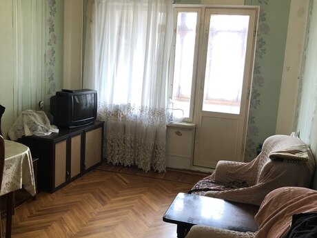 2 otaq · 65 m² · 4/9 mərtəbə, Həzi Aslanov