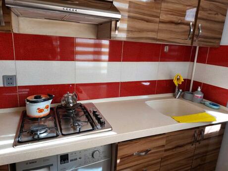 İçəri Şəhərdə 2 otaqlı köhnə tikili mənzil satılır, 45 m², 160 000 AZN, şəkil 5 / 12