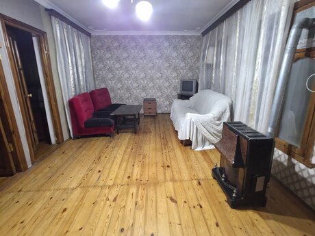 3 otaq · 102 m²