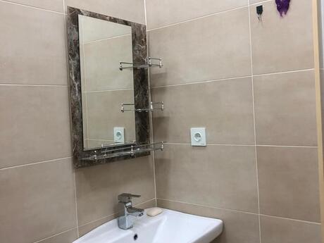 7-ci mikrorayonda 2 otaqlı köhnə tikili mənzil kirayə verilir, 55 m², 600 AZN/ay, şəkil 4 / 12