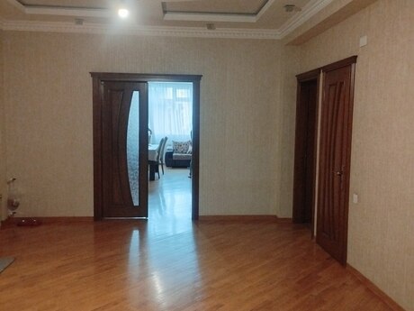 Azadlıq Prospektidə 3 otaqlı yeni tikili mənzil kirayə verilir, 150 m², 950 AZN/ay, şəkil 3 / 10