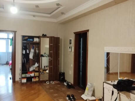 Azadlıq Prospektidə 3 otaqlı yeni tikili mənzil kirayə verilir, 150 m², 950 AZN/ay, şəkil 2 / 10
