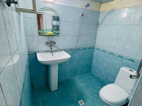 Nəriman Nərimanovda 3 otaqlı köhnə tikili mənzil kirayə verilir, 55 m², 550 AZN/ay, şəkil 4 / 4