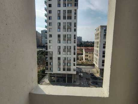 Elan №6542025 - Bakı, 7-ci mikrorayon q., 3 otaqlı, 100 m², 8/17 mərtəbə