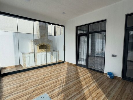 Şüvəlanda 4 otaqlı həyət evi satılır, 160 m², 265 000 AZN, şəkil 4 / 12