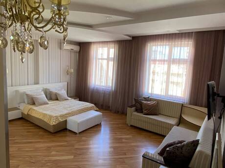 Elan №6542081 - Bakı, Nizami m., 4 otaqlı, 174 m², 10/18 mərtəbə