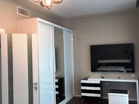 Сдаётся 2-комнатная квартира в новостройке, Elmlər Akademiyası, 105 м², 1 600 AZN/мес, фото 5 / 10