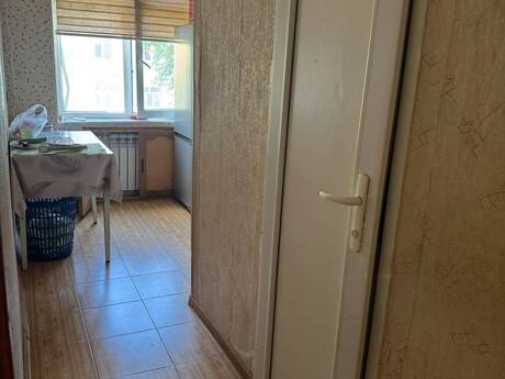 Sahildə 1 otaqlı köhnə tikili mənzil satılır, 32 m², 80 000 AZN, şəkil 4 / 6