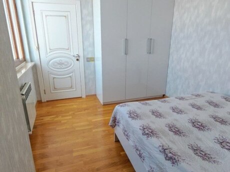 Qara Qarayevdə 3 otaqlı yeni tikili mənzil satılır, 80,1 m², 265 000 AZN, şəkil 2 / 12
